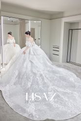 -Renee芮亦婚纱(原丽莎)