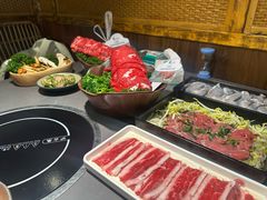 -楠小云·云南鲜菌·鲜牛自助火锅(九眼桥店)