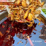重庆｜巷子里的美蛙鱼 麻辣鲜香超过瘾‼️