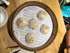 -新梅华·茶点餐厅(欧尚店)