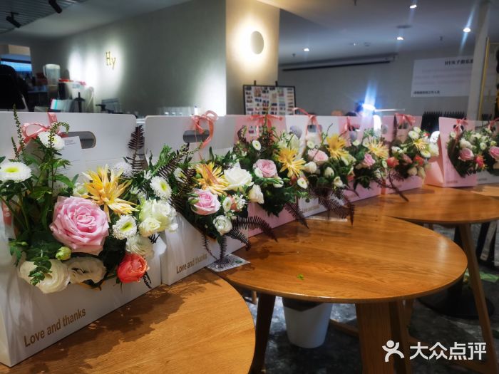 hy coffee美容美甲护肤(吾悦店)图片