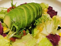 牛油果蔬菜沙拉-百富源·海鲜辽菜(和平北大街店)