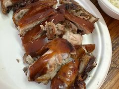 -四更周店烤乳猪