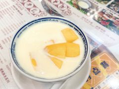 -周大娘牛乳(旧寨古村总店)