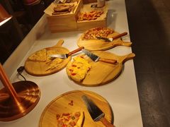 -言玖鲜火锅串串披萨自助(益田假日店)