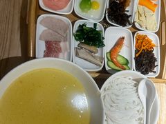 -建新园云南过桥米线(东华店)