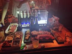 -简奥斯汀·赫本酒吧