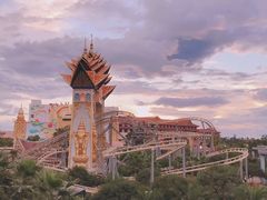 -七彩云南欢乐世界