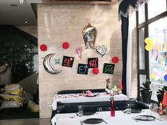 -马克西姆俄罗斯餐厅(通亚街店)