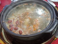 -濠轩阁特色生蚝火锅(水湾路店)