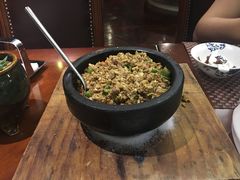 好想吃臭豆腐-老运河餐厅