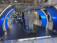 -MONCLER(北京SKP概念店)