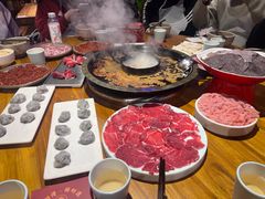 -城墙拐拐火锅(三峡广场黑金冠店)