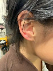 -龙之吻专业刺青·手工耳洞·纹身去色