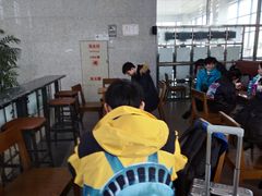 大堂-星巴克(宜兴高铁站店)