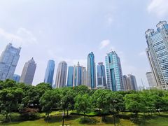 -陆家嘴空中步行连廊