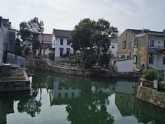 -丝绸小镇荻港古村