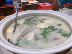 -宏利土菜馆(马山店)