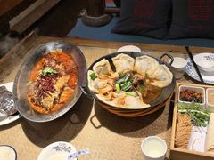 传统麻辣地锅鸡-大张烙馍村(泉山店)