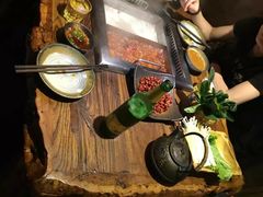 -老牌坊云南鱼豆花火锅(嵩山店)