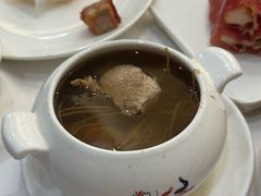 -万山楼海鲜酒家·二十三年老字号