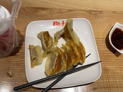 -肥叔锅贴(大钟楼店)