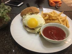 -东怡大酒店(上海科技馆店)