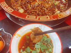-烧哥美蛙肥肠鱼火锅·十五年社区店