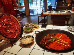 -旧街市鲜货老火锅(大光路店)