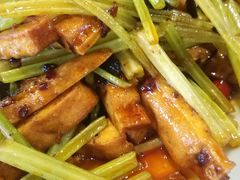 -钟记家菜(红专南路店)