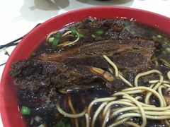 -小龙大肉面馆