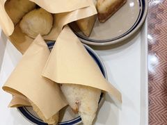 -正南齐北·老街糯米团(洪崖洞店)