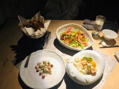 -穹六人间 people 6(岳阳路店)