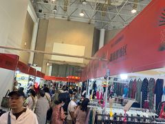 -中国国际会展中心-马甸购物街