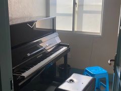 -朗韵钢琴学校(中环金界店)