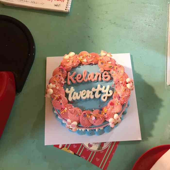 benny cake-"[薄荷]环境:超级少女风的小店,实在太."-大众点评移动版