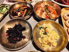 -草家酱蟹炭火烤肉店(珲春南路一店)