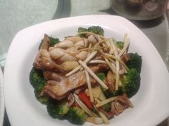 西兰花炒双脆-张记旺角食街(动物园店)