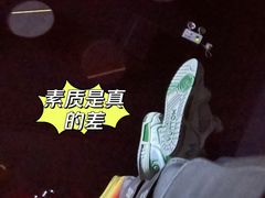 -百美汇影城(LUXE嘉里中心店)