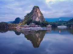 -星湖旅游景区七星岩