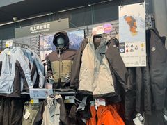 -迪卡侬(越秀公园店)