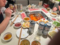-海底捞火锅鲜切牛肉主题店(长寿路店)