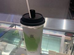 -喜茶(北京华贸购物中心店)