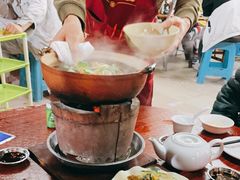 -雄伟美食(高沙中街店)