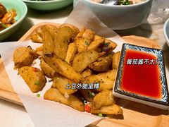 蒜香黄油焗土豆-弄堂里(西溪龙湖天街店)