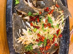 -老东镇啤酒屋海鲜加工·蒸汽海鲜·海鲜烧烤(台东店)