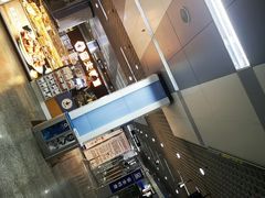 -陆家浜路(地铁站)