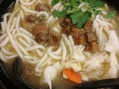 -鑫花溪牛肉米粉(凤凰街创始总店)