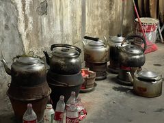 -雄伟美食(高沙中街店)