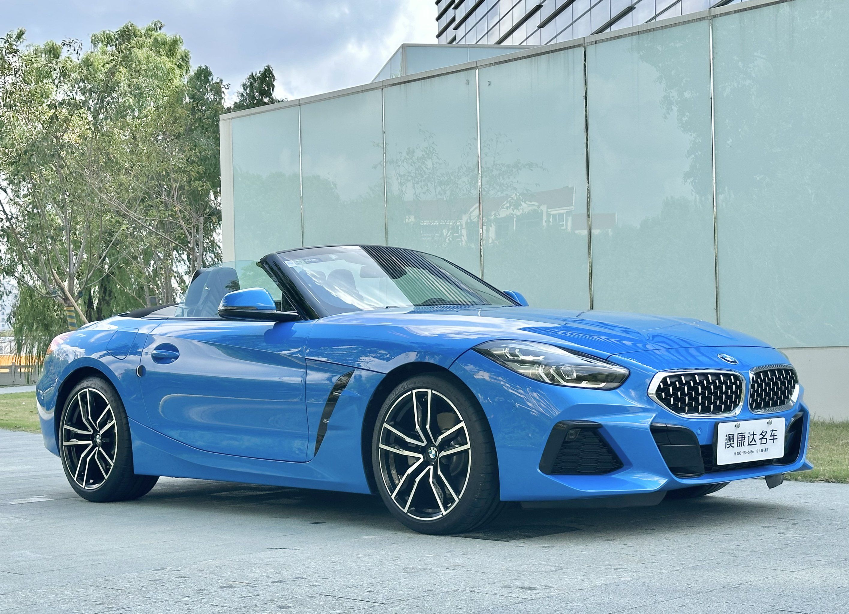 人生绕不开一台敞篷跑车